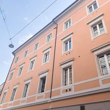 Appartement Corridoni 2d Tirabora Short Rent *